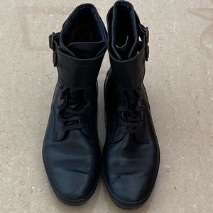 Tod’s Authentic Vintage Leather Combat/ Moto Lace Up Boots Sz 39 (8.5)